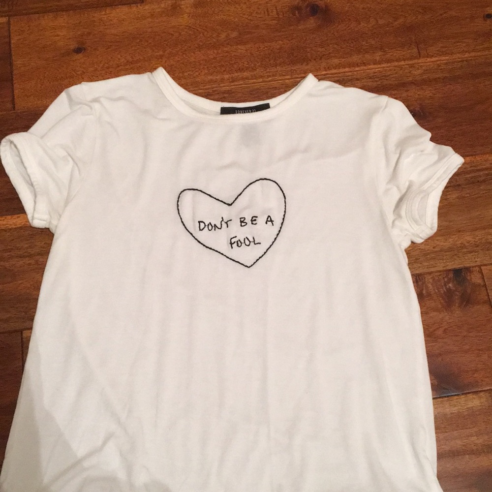 Forever 21 graphic t